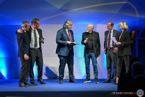 fgi divise freddy lanterna ph di tondo   ferraro 2305